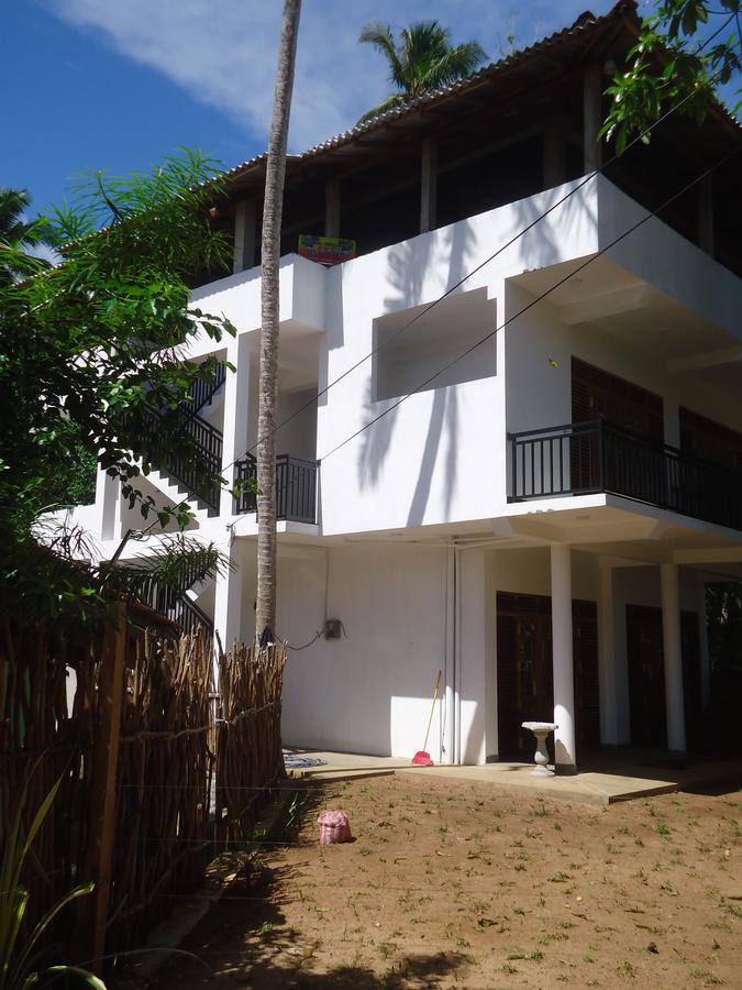 Bed and Breakfast Hiriketiya White House Dikwella Esterno foto