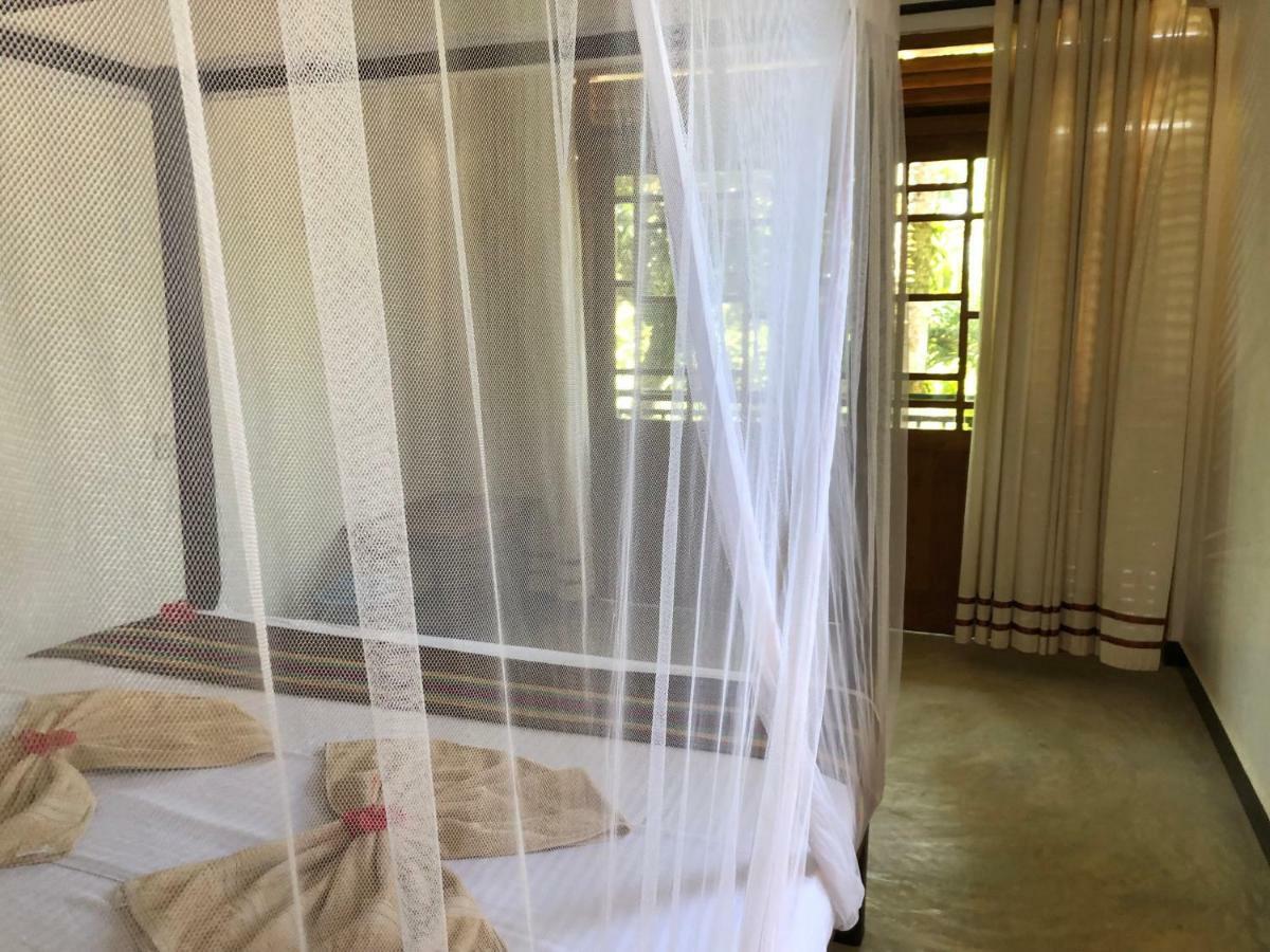 Bed and Breakfast Hiriketiya White House Dikwella Esterno foto